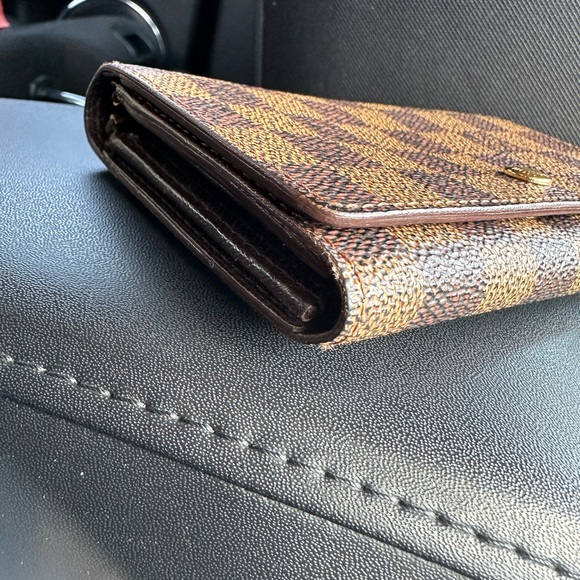 Authentic Louis Vuitton Damier Porte Monnaie Billets Tresor Wallet - Picture 13 of 15